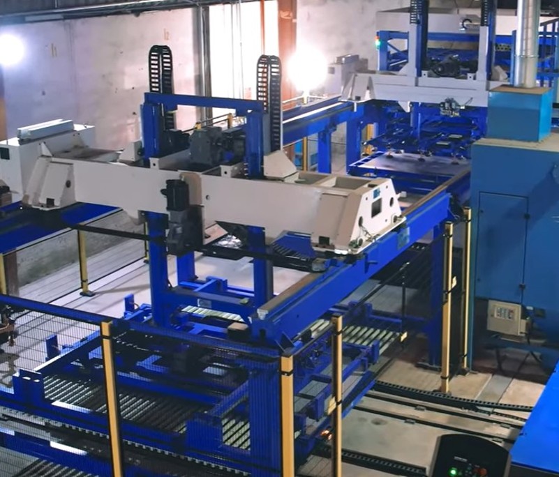 GMD sheet metal laser loading and unloading machinery in a factory